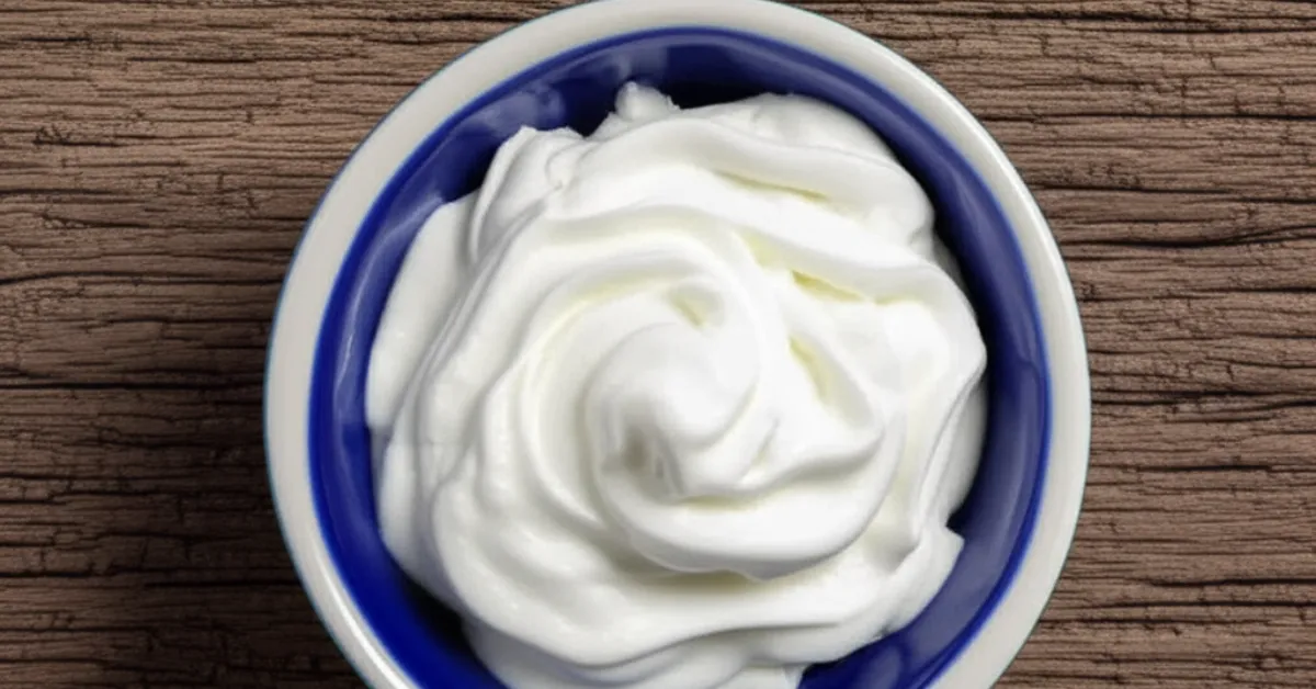 Como Fazer Chantilly de Creme de Leite Fácil